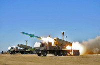 [ẢNH] Hezbollah khoe tên lửa chống hạm tối tân 