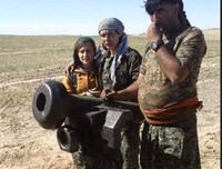 Phát hiện hàng chục tên lửa Javelin IS bỏ lại khi tháo chạy khỏi Deir ez-Zor