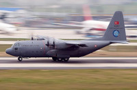 [ẢNH] Máy bay Thổ Nhĩ Kỳ bị chặn gần thành phố chiến lược của Libya