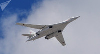 [ẢNH] Cú tăng tốc kinh hoàng của Tu-160 khiến F-35 