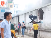 Cận cảnh hiện trường vụ cháy chợ Quang, xã Thanh Liệt, huyện Thanh Trì