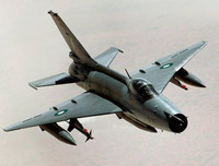 [ẢNH] Vì sao không quân Trung Quốc vẫn phải sử dụng ''quan tày bay'' J-7?