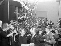 [Ảnh] Nhìn lại không khí rộn ràng đón năm mới thời Liên Xô