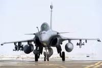 [ẢNH] ‘Chiến thần’ Rafale Pháp vượt trội hoàn toàn so với Su-30 Nga