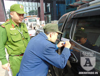 [ẢNH] Tận mắt chứng kiến 'bí quyết' giữ gìn an ninh trật tự của CAQ Hai Bà Trưng