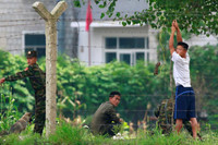 [ẢNH] Cuộc sống của người dân Triều Tiên bên bờ sông Yalu