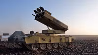 [ẢNH] Quân đội Syria đánh phá ác liệt Bắc Lattakia bằng rocket tự chế Golan