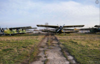 [ẢNH] Dàn máy bay quân sự bị lãng quên của không quân Ukraine