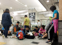 [ẢNH] 3 người thiệt mạng trong trận động đất 6,1 richter tại Osaka, Nhật Bản