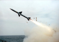 [ẢNH] Hệ thống tên lửa phòng không đặc biệt trên tàu sân bay Mỹ