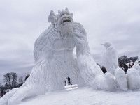 [Ảnh] Những tác phẩm điêu khắc bằng băng tuyệt đẹp khiến người xem sửng sốt