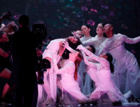 [Ảnh] Những hình ảnh ấn tượng tại Lễ trao Giải thưởng Âm nhạc Mỹ 2019