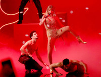 [Ảnh] Những hình ảnh ấn tượng tại Lễ trao Giải thưởng Âm nhạc Mỹ 2019