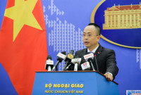 [ẢNH] Chiến hạm Mỹ mang tên lửa Tomahawk tuần tra áp sát Hoàng Sa