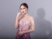 Ngỡ ngàng trước dàn mẫu trẻ mới toanh của 