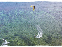 Khoáng đạt Festival lướt ván thả diều trên biển