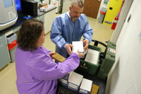 [ẢNH] Chuyên gia Đức đưa ra dự báo gây choáng về thời gian kết thúc đại dịch SARS-CoV-2