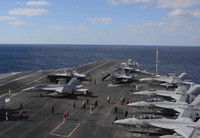 [ẢNH] Siêu tàu sân bay Mỹ bất ngờ xuất hiện tại biển Đông