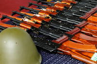 Nga đang lợi bất cập hại khi tặng vũ khí