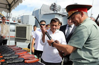 Nga đang lợi bất cập hại khi tặng vũ khí