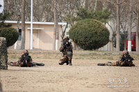 [ẢNH] Trung Quốc đẩy nhanh tiến độ trang bị súng trường công nghệ cao cực kỳ nguy hiểm