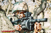 [ẢNH] Siêu súng phóng lựu Trung Quốc sao chép từ nguyên mẫu của Nam Phi