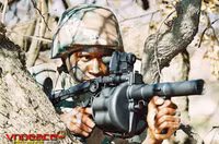 [ẢNH] Siêu súng phóng lựu Trung Quốc sao chép từ nguyên mẫu của Nam Phi