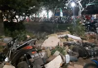 [ẢNH] Động đất 7 độ richter tại Indonesia, 32 người thiệt mạng