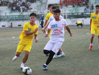 8 màn chạm trán căng thẳng nhất ngày khép lại vòng bảng