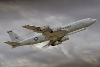 [ẢNH] Mỹ điều siêu phi cơ do thám E-8C bay sát bờ biển Trung Quốc làm gì?