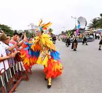 Người dân Thanh Hóa háo hức với Carnival đường phố lần đầu tiên