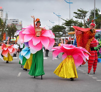 Người dân Thanh Hóa háo hức với Carnival đường phố lần đầu tiên