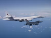 [ẢNH] Su-34 Nga vội rút lui sau khi bị F-16 Bỉ 