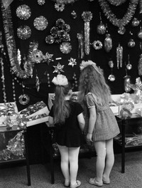 [Ảnh] Nhìn lại không khí rộn ràng đón năm mới thời Liên Xô