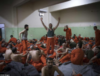 [ẢNH] Lo sợ tù nhân nổi loạn, lực lượng người Kurd tăng cường an ninh tại các nhà tù IS