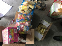 Cận cảnh số hàng hóa 