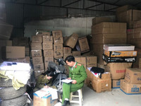 Cận cảnh số hàng hóa 