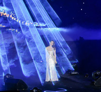 Mỹ Tâm hội ngộ Bích Phương trên sân khấu đại nhạc hội Technology Party