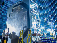 [ẢNH] Chiến hạm mang sát thủ Tomahawk Mỹ khiến Nga từ khâm phục đến khó chịu