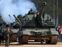 Cận cảnh những vũ khí uy lực của Lực lượng tên lửa và pháo binh Nga