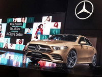 Mercedes-Benz A-Class Sedan: Thiết kế bóng bẩy và mới mẻ