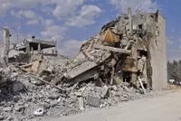 [ẢNH] Sự thực con số tên lửa trúng mục tiêu tại Syria khác xa với tuyên bố của cả Nga và Mỹ