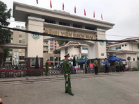 [Ảnh] Lực lượng Công an chốt chặn, kiểm soát chặt chẽ Bệnh viện Bạch Mai phòng dịch Covid-19