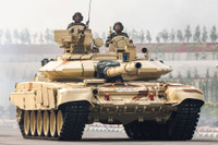 [ẢNH] Ấn Độ triển khai tăng T-90 sát biên giới chặn lính Trung Quốc