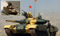 [ẢNH] Ấn Độ triển khai tăng T-90 sát biên giới chặn lính Trung Quốc