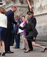 [ẢNH] Những khoảnh khắc cực kỳ hài hước của hoàng gia 