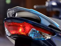 [ẢNH] Honda Future 2018 phong cách SH giá từ 30,2 triệu tại Việt Nam