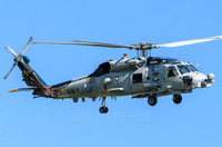 [ẢNH] Trực thăng săn ngầm đáng sợ MH-60R Sea Hawk của tàu sân bay Mỹ