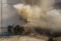 [ẢNH] Bất ngờ lớn trước lực lượng đặc nhiệm 