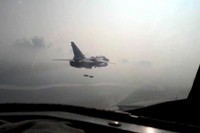 [ẢNH] F-16 Thổ Nhĩ Kỳ đánh chặn, dọa bắn hạ Su-24 Nga trên bầu trời Syria